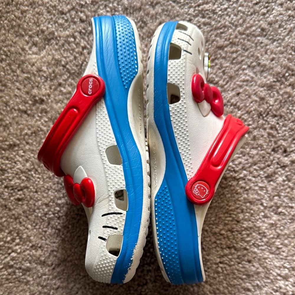 CROCS Hello Kitty - Picture 4 of 5